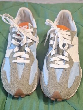 New Balance Women Light Blue and Gray Retro Running Sneakers